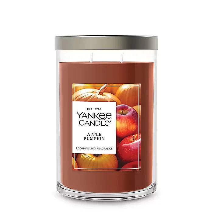 Red Apple Wreath Large Tumbler Candle