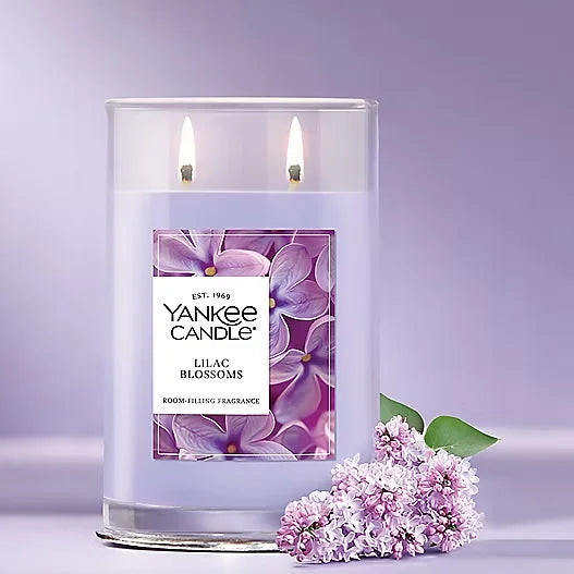 Lilac Blossoms Small Tumbler Candle